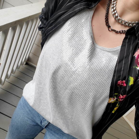 Chico's Zenergy Heather Grey Knit Clear Sequined Front Panel Sassy Tank Top - Picture 5 of 12